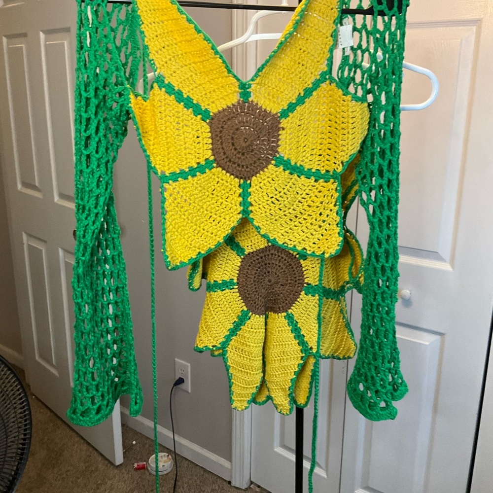 Handmade Sunflower Crochet Top - Green and Yellow